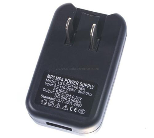 Adapter Mp3- HUB 2.0 - Sạc nguồn MP3