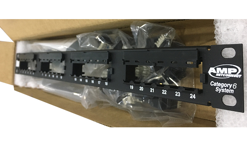 Patch panel AMP cat6 24 cổng 1933796-2
